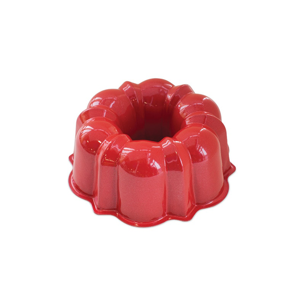 https://www.kitchenkapers.com/cdn/shop/products/50013_3_cup_bundt_pan_red_780x780__38109.1617737551.1280_600x600.png?v=1664465689