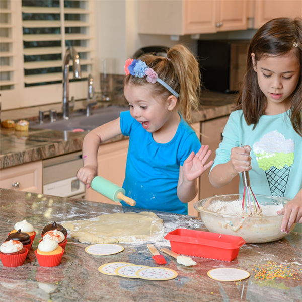 Kids Intro to Baking Kit with Cupcake Liners, Whisk, Spatula. – The Kinship  Collection