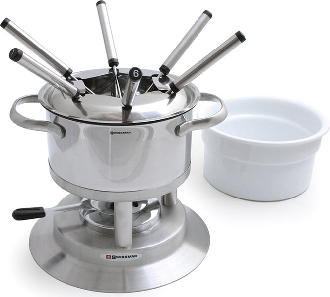 https://www.kitchenkapers.com/cdn/shop/products/arosa-11-piece-fondue-set-19_f62adc5c-72a6-43d9-9b50-0578cf2f2ed0_1200x600_crop_center.gif?v=1590076821