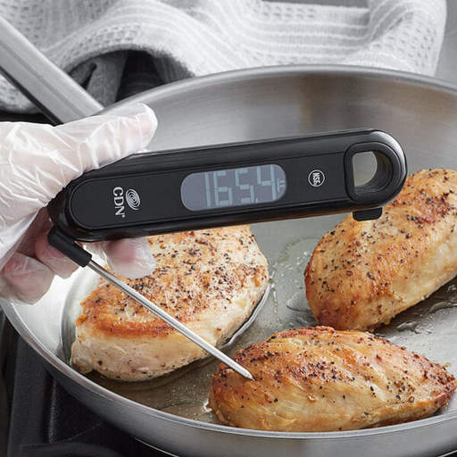  OXO Good Grips Chef's Precision Digital Leave-In Thermometer,  Stainless Steel, 1 count: Home & Kitchen