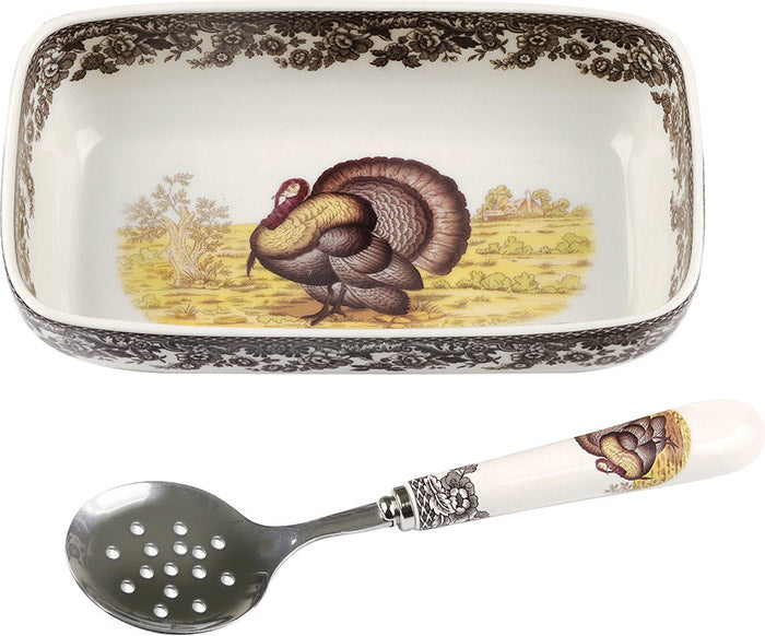 https://www.kitchenkapers.com/cdn/shop/products/spode-woodland-cranberry-dish-with-slotted-spoon-6_6399a703-c8a4-4e03-ae19-97a51a9389db_700x582.gif?v=1569098457
